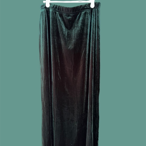 NEW VTG NU Dimension Green Velvet 2-Piece Set Maxi Skirt Long Sleeve Blouse Med - Picture 4 of 11